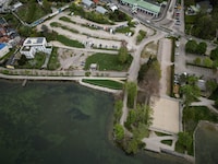 Ob und wann auf diesem Areal am Ufer des Traunsees gebaut wird, ist derzeit völlig unklar