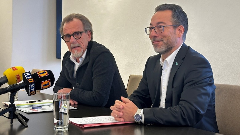 Herwig Seiser (li.) und Markus Malle (re.) präsentierten die Pläne der Regierung für das neue Jahr. (Bild: Jennifer Kapellari)