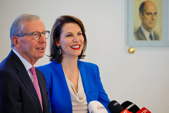 If everything goes smoothly, Edtstadler will become governor from July 2.