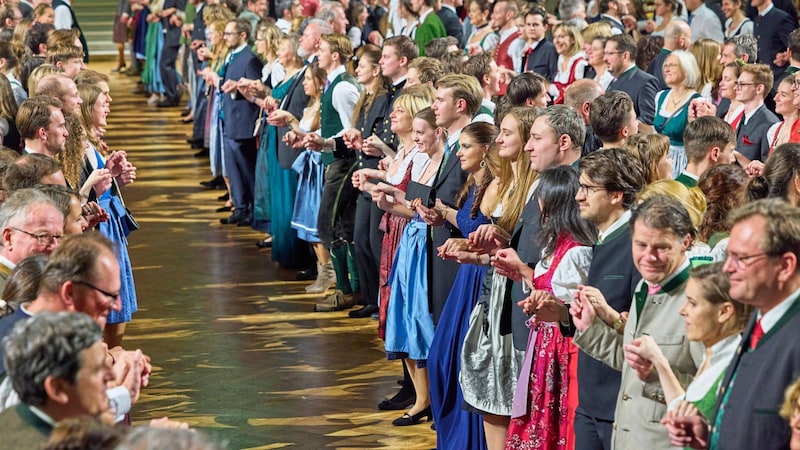 Traditional dress is also a must at the Steirerball. (Bild: Verein der Steirer in Wien/Ludwig Schedl)