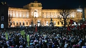 Ausnahmestimmung vor der Hofburg in Wien