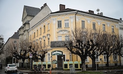 Seit 2020 ist unklar, was mit dem Kult-Wirtshaus in der Linken Brückenstraße passiert. Nun soll ...