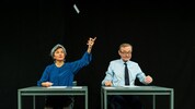 Sie ist eine emotionale Künstlerin, er ist biederer Schreibtischtäter: Gabriele Deutsch und ...