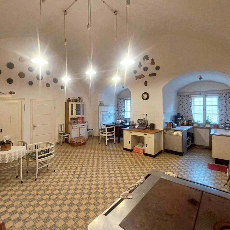 This is the modern castle kitchen from 1850. (Bild: Schloss Grades)