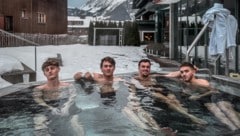 Im Whirlpool konnten die Austria-Kicker relaxen. (Bild: Austria Lustenau)