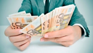 Selbst die enthusiastischsten und engagiertesten Spender werden dem Report nach „oft überfordert und ängstlich“. (Bild: Krone KREATIV/Adobe Stock)