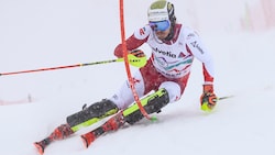 Manuel Feller lag zur Halbzeit in Führung und schied am Ende doch wieder aus. (Bild: GEPA/GEPA pictures)