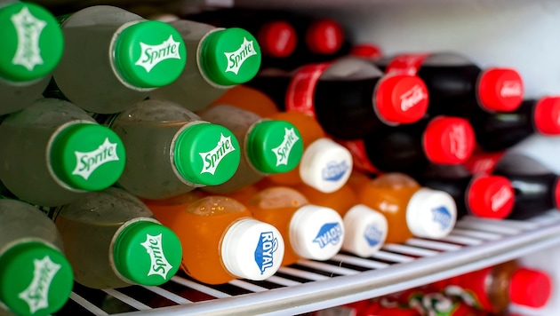 In Deutschland soll eine Abgabe für Zucker, der auch in Erfrischungsgetränken reichlich ...