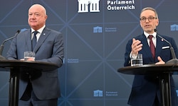 Stocker und Kickl verkündeten bei ihrem ersten gemeinsamen Auftritt gleich eine Einigung zum ...
