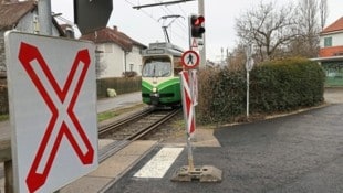 Dieser Straßenbahnübergang in Mariatrost soll wieder für Autos freigegeben werden. (Bild: Jauschowetz Christian/Christian Jauschowetz)