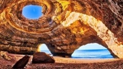 Die Benagil-Höhle an der Algarve ist sehr bekannt.  (Bild: Portugal360)