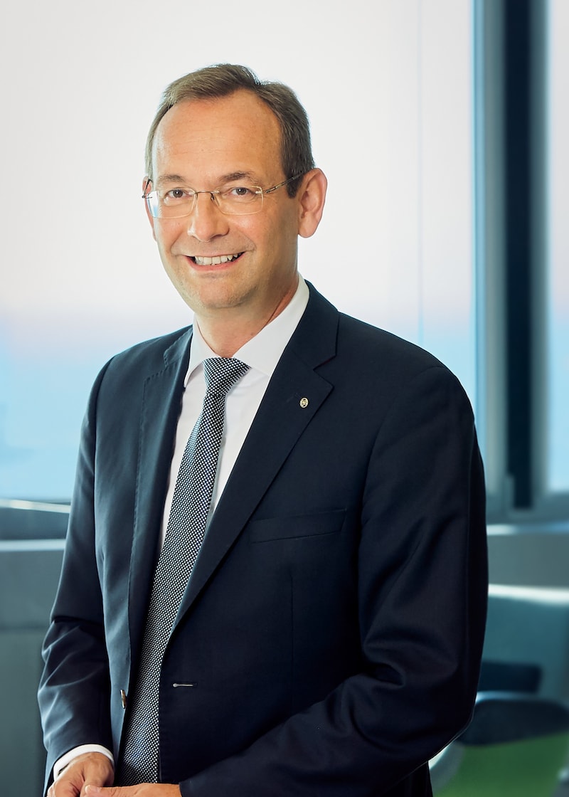 Erich Lehner, Partner and SME expert at EY Austria: "We now need a clear commitment to sustainable solutions in order to strengthen SMEs and counteract the shortage of skilled workers." (Bild: EY / Christina Häusler)