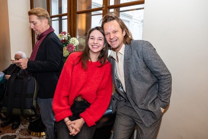 Paula Nocker („Sommernachtstraum“) und Claudius von Stolzmann („Arsen und Spitzenhäubchen“)