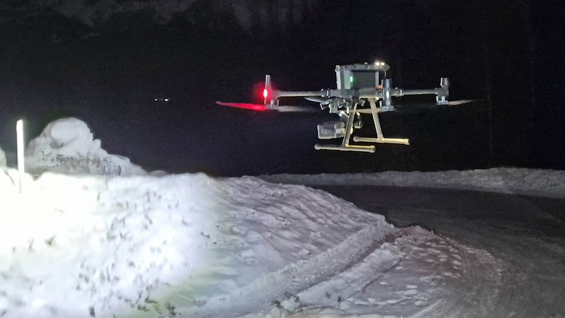 The fire department arrived with drones. (Bild: ZOOM Tirol)