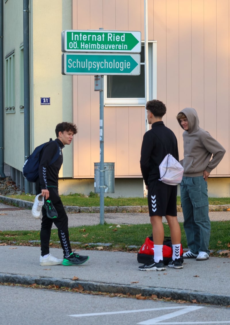 Das vom Heimbauverein betriebene Internat der Stadt Ried, in dem auch Akademie-Fußballer wohnen, ist seit längerem völlig desolat. (Bild: Scharinger Daniel/Pressefoto Scharinger © Daniel Scharinger)