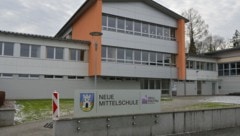 Eine Einbruchsserie in Schulen beschäftigt die Ermittler. (Bild: Manfred Fesl)