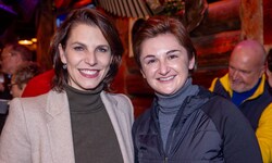 Karoline Edtstadler und ihre künftige Stellvertreterin Marlene Svazek.