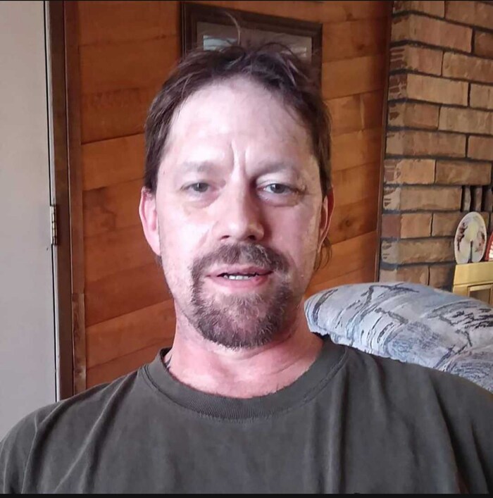 John Murdoch before the operation. His widow is demanding 900,000 dollars in compensation on ...