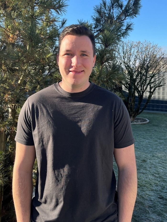 Florian Schuller (23) leaves for a sustainable internship in Momella, Tanzania, on January 29.