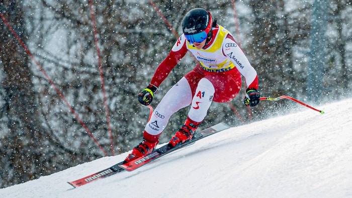 Carmen Spielberger fuhr in Zauchensee bereits zum dritten Mal in dieser Saison aufs EC-Podium.