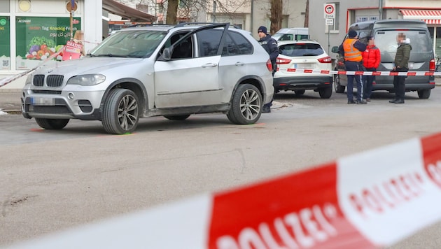 The argument escalated shortly before 11 a.m. in front of a bakery in Benzstraße in the Neue Heimat district of Linz, and the BMW driver was injured. (Bild: Matthias Lauber/laumat.at)