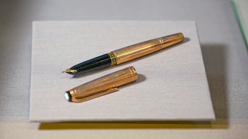 Original fountain pen (Bild: Molnar Attila/Attila Molnar)