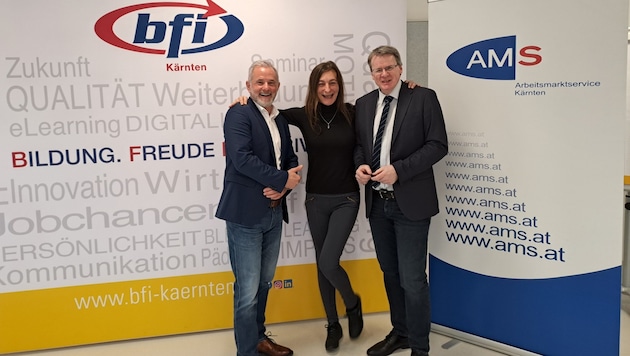 Proud of the "2nd chance plus": Gottfried Pototschnig, Managing Director of bfi Carinthia, Nicole Mera, successful graduate of the "2nd chance plus" program, Peter Wedenig, Managing Director of the AMS. (Bild: Christina Natascha Kogler)