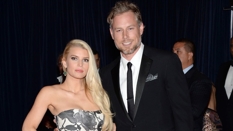 After ten years of marriage, Jessica Simpson and Eric Johnson are going their separate ways. (Bild: AP ( via APA) Austria Presse Agentur/Evan Agostini/Invision)