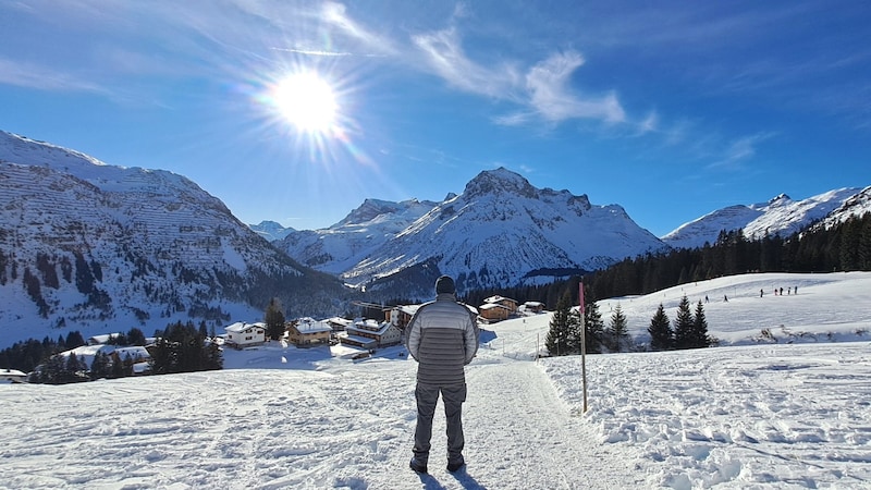 Winterwanderweg oberhalb von Oberlech in Richtung Tanegg. (Bild: Bergauer Rubina)