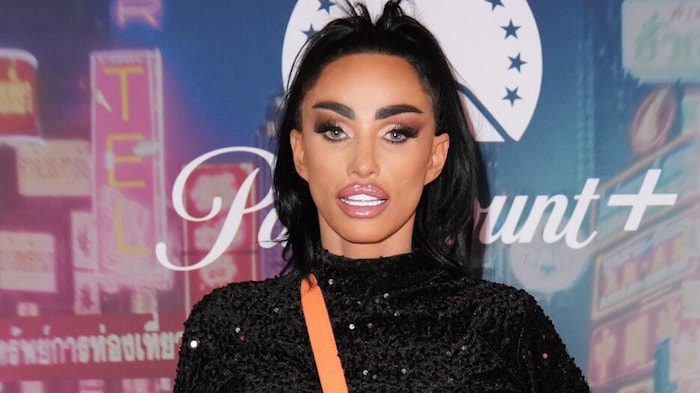Haben Sie schon mal auf Katie Prices Ohrläppchen geachtet?