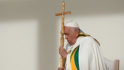 Papst Franziskus hat vor einem Monat seinen 88. Geburtstag gefeiert. (Bild: APA/AP)