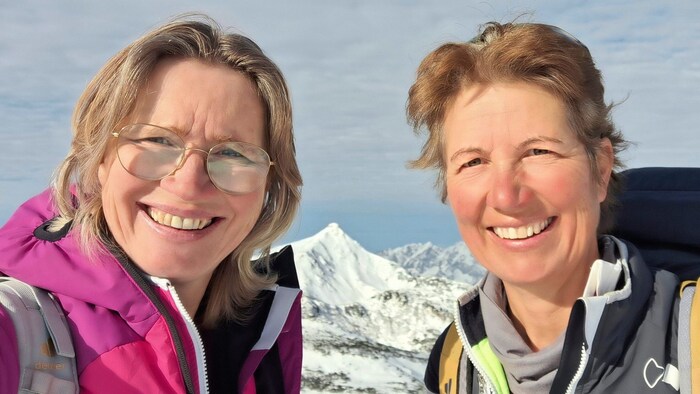 Elisabeth Zienitzer und Silvia Sarcletti (rechts).