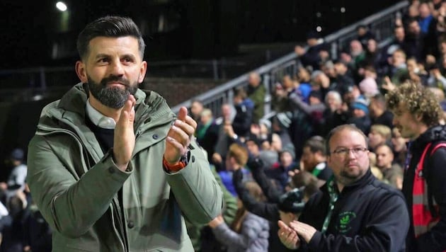 Miron Muslic received a standing ovation at his coaching debut. (Bild: Miron Muslic)