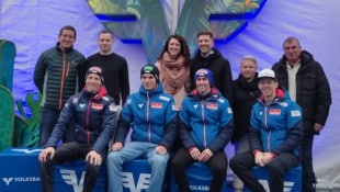 Die Gewinner des „Krone“-Gewinnspiels beim Meet & Greet mit den ÖSV Stars. (Bild: Krone)