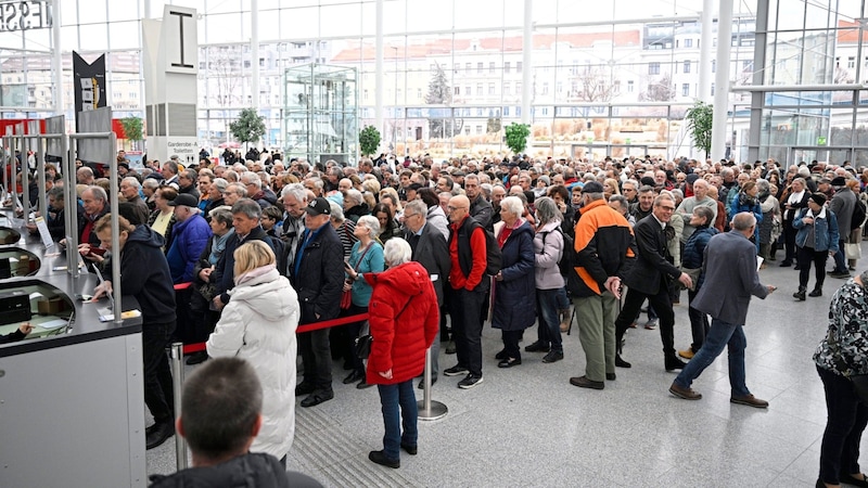 The run on the trade fair is huge. (Bild: Antal Imre/Imre Antal)