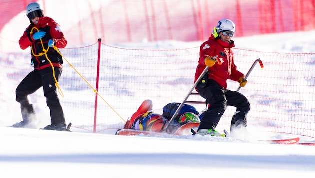 Arnaud Boisset nach seinem brutalen Sturz in Beaver Creek. (Bild: GEPA/GEPA pictures)