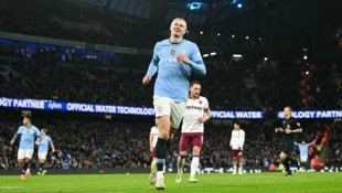 Manchester City bindet Erling Haaland langfristig.