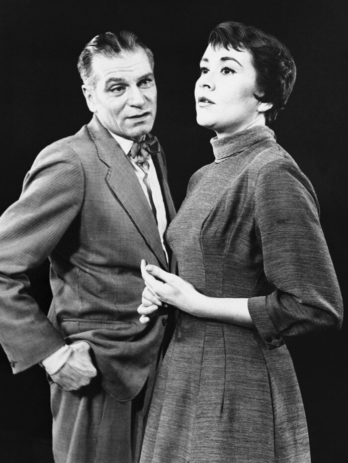 Joan Plowright war nicht nur mit Laurence Olivier verheiratet, sie stand mit dem Star auch auf ...