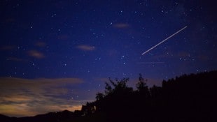 Jüngst hätte man auch in Vorarlberg die „Quadrantiden“ beobachten können. Zumindest in der Theorie. In der Praxis machten dichte Wolken dieses Unterfangen unmöglich. (Bild: stock.adobe.com/Dominik Pollok)