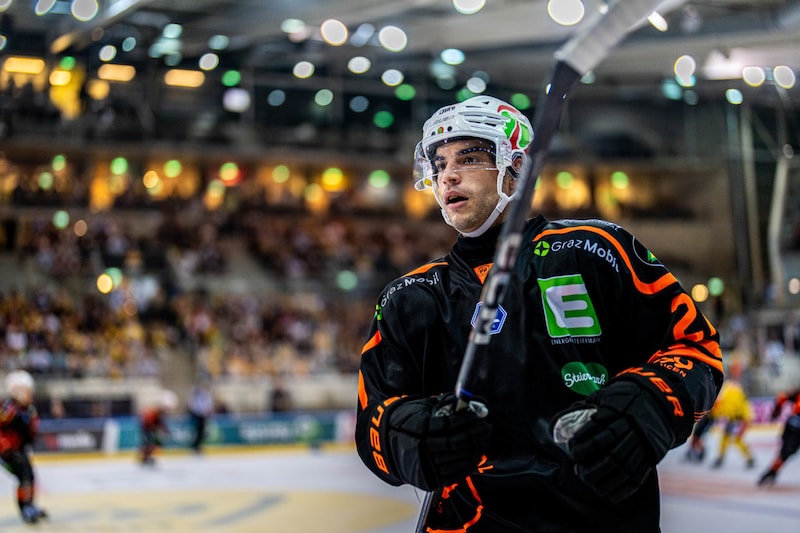 Nationalspieler Haudum unterschrieb letztes Jahr für drei Saisonen in Graz. Flattert allerdings ein lukratives Angebot ins Haus, könnte der Stürmer im Sommer theoretisch wechseln. (Bild: GEPA/GEPA pictures)