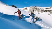 Die Tourengeher scharren bereits in den Startlöchern für eine Bergtour.