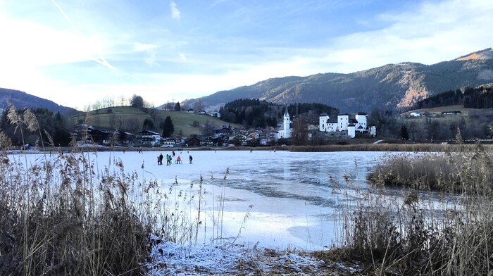 Goldegger See im Jahr 2015: Er friert heute kaum noch zu.
