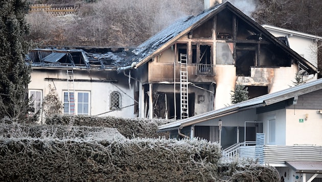 The house was completely damaged. (Bild: Ersteller : Hermann Sobe , 9232 Rosegg, Urheberrecht , Credit -Photo by Medienservice HS Sobe)