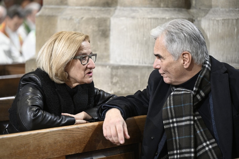 Landeshauptfrau Johanna Mikl-Leitner mit Altkanzler Werner Faymann (Bild: Antal Imre)