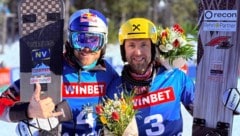 Der 44-jährige Andreas Prommegger (rechts) hat in Bansko (Bulgarien) den Parallel-Riesentorlauf in einem rein österreichischen Finale gegen Benjamin Karl gewonnen. (Bild: APA/SNOWBOARD AUSTRIA)