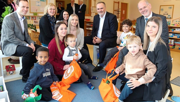 Besuch im Kindergarten der Klinik Oberwart. (Bild: LMS)