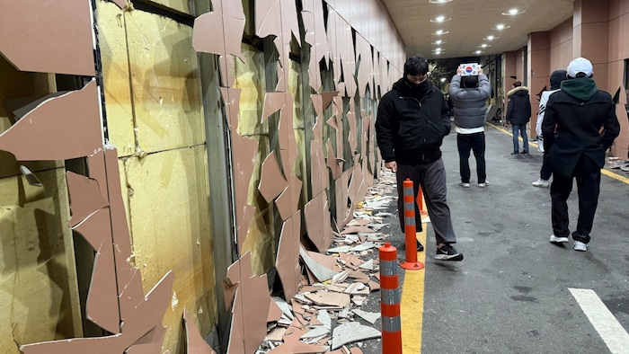 The facade of the courthouse was damaged in the incident.