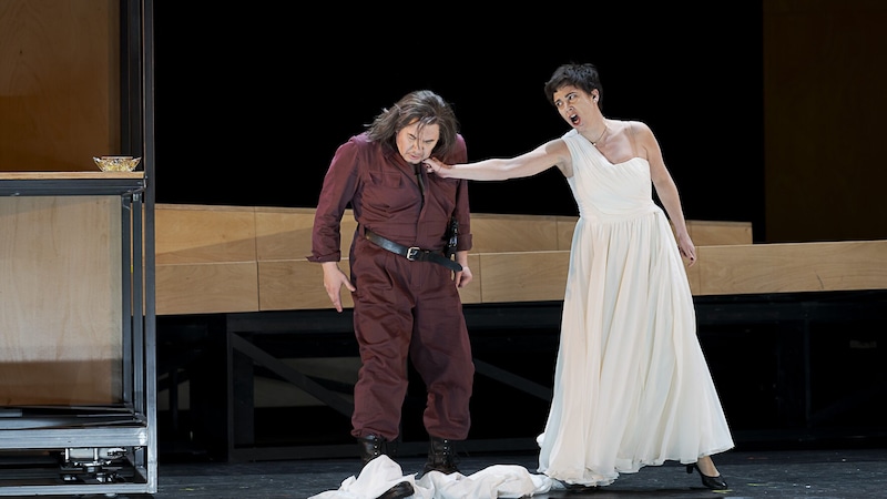 Anna Brull shines as Dido, Iurie Ciobanus Aeneas has solid strength (Bild: Werner Kmetitsch)