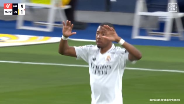 David Alaba celebrated his comeback for Real Madrid. (Bild: Screenshot DAZN)