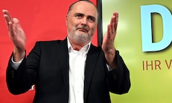 Burgenlands Landeshauptmann Hans Peter Doskozil hat zwar die absolute Mehrheit im Landtag ...